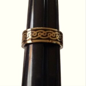 Men's Celtic Love Knot Stainless Steel Ring 10.5 NWOT